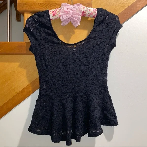 Sheer Black Lace Peplum Top - Picture 8 of 10